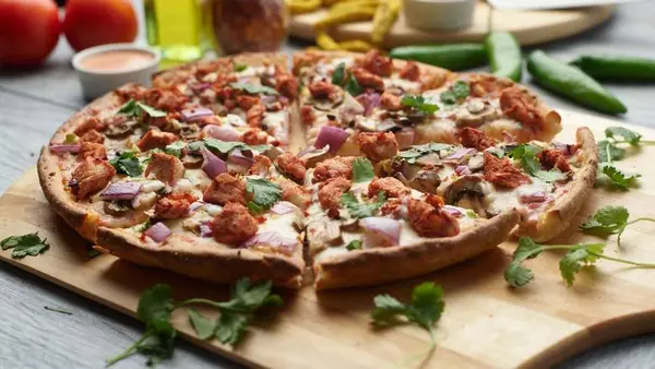 pizza-twist - Tandoori Chicken Pizzatwist