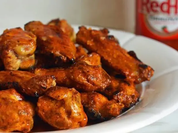 pizza-zone-n-grill - Spicy BBQ Wings