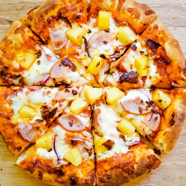 pizza - Hawaiian Pizza