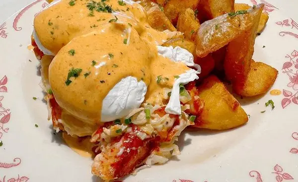 plain-jane - New England Lobster Benedict