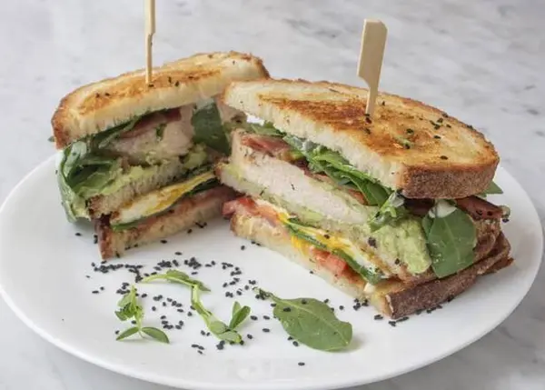 poa-cafe - BLT w Chicken, Avo+ Egg Sammy