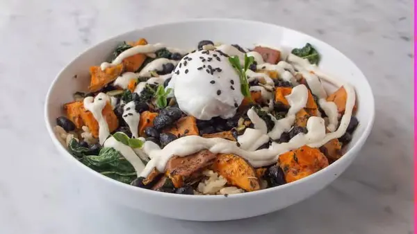 poa-cafe - Sweet Potato Bowl