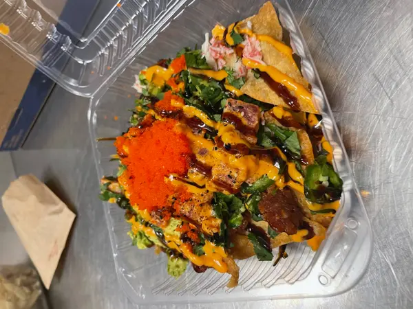 poke-noke - Ahi Poke Nachos