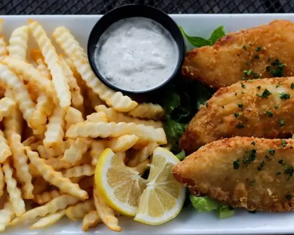 portland-sports-bar-grill - Fish & Chips (3 Piece)