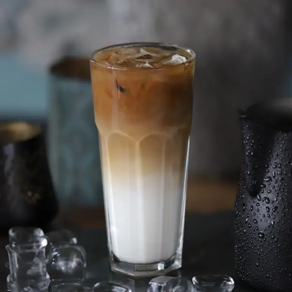 portobello-caffe - Double Iced Latte