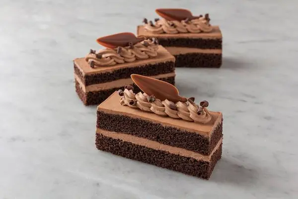 portos-bakery-cafe - Slice - Parisian Chocolate Cake Slice