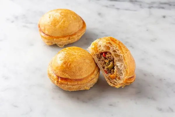 portos-bakery-cafe - Meat Pie (Pastelito De Carne)