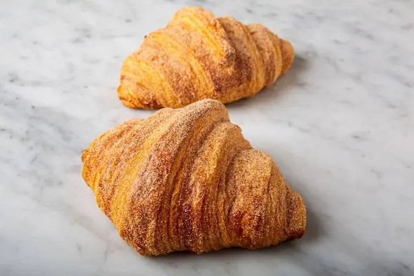 portos-bakery-cafe - Churro Croissant