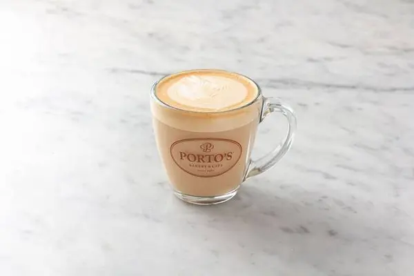 portos-bakery-cafe - Latte (Café de Leche)