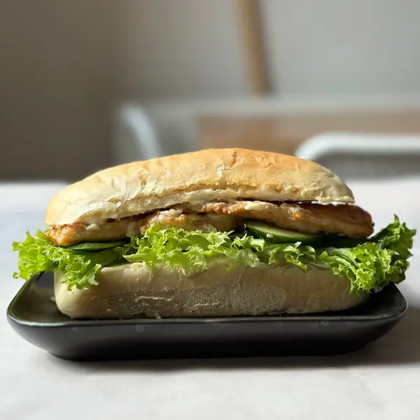 praktika - Chicken Sandwich/ქათმის სენდვიჩი