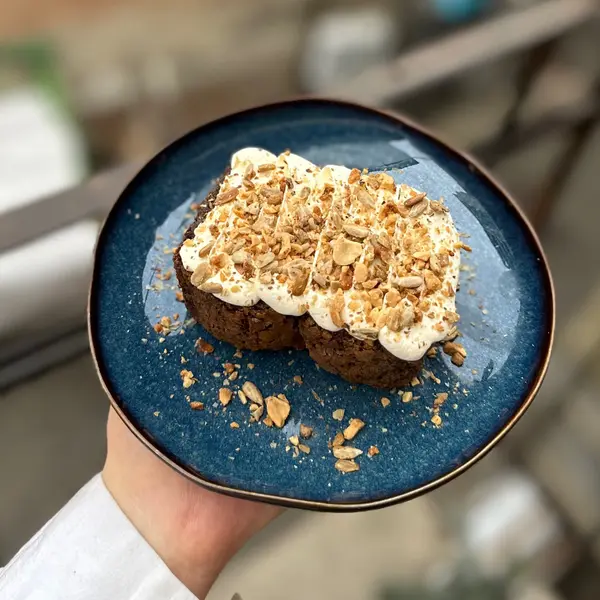 praktika - Banana Bread with Cream Cheese/ბანანის ნამცხვარი კრემ-ყველით