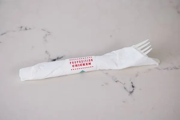 proposition-chicken - Utensil Set (Fork, Knife, Napkin)