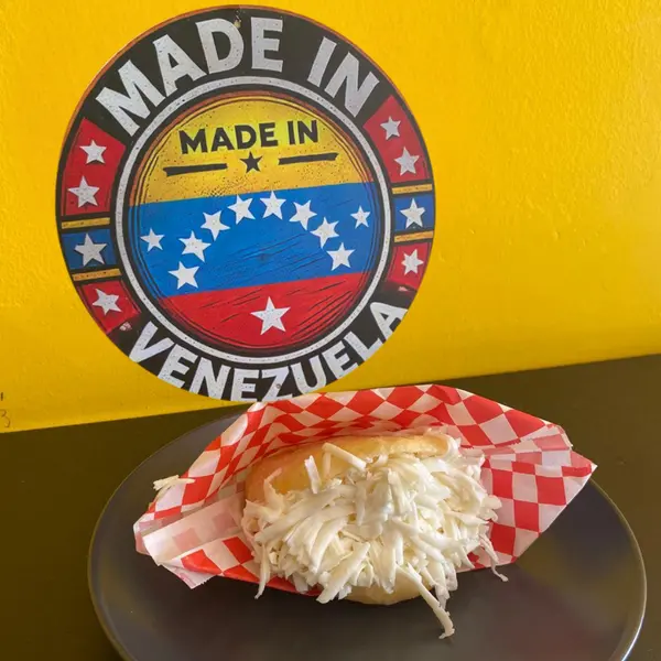 puerto-arepa - Queso