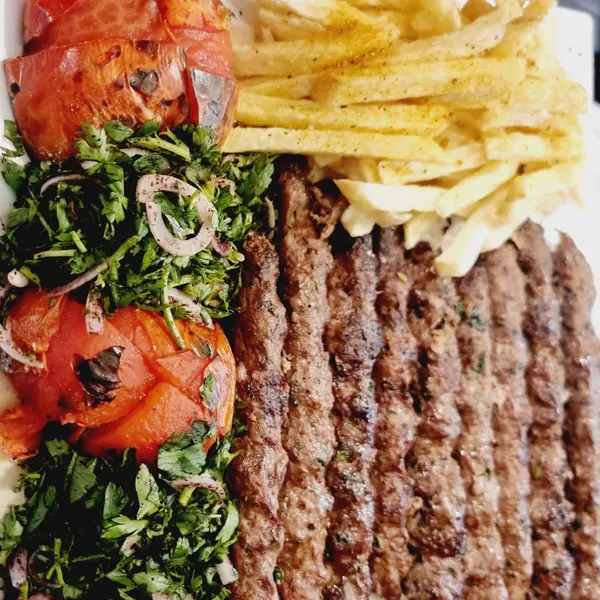 qalaa - 1/2 kilo kafta/نصف كيلو كفته مشوي