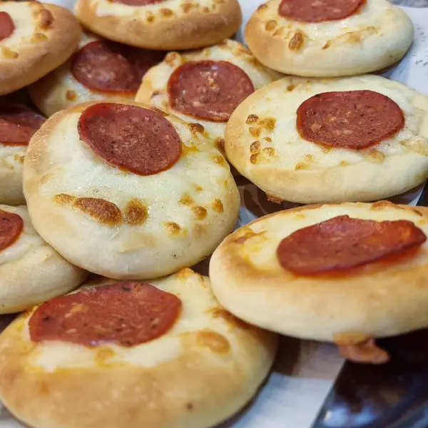 qalaa - Dozen martadella w cheese/ دزينه مرتديلا وجبنه