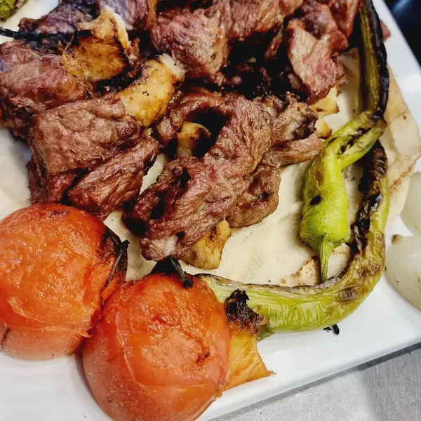 qalaa - 1 kilo kabob/ ١ كيلو شقف