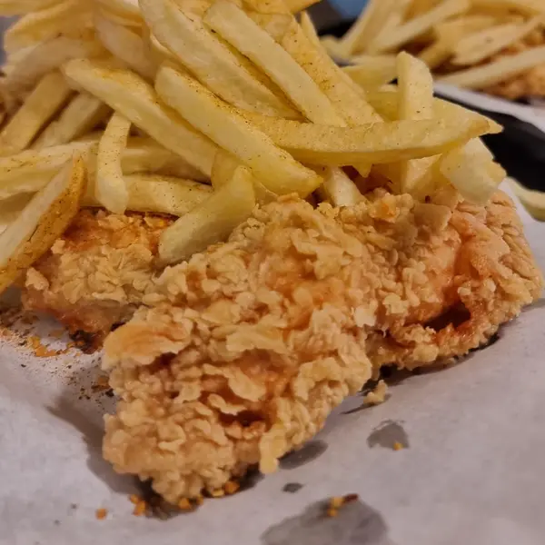 qalaa - Crispy meal 4 ct / وجبه كرسبي عدد ٤