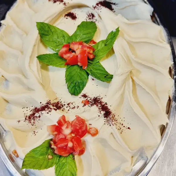 qalaa - Hummus/ صحن حمص