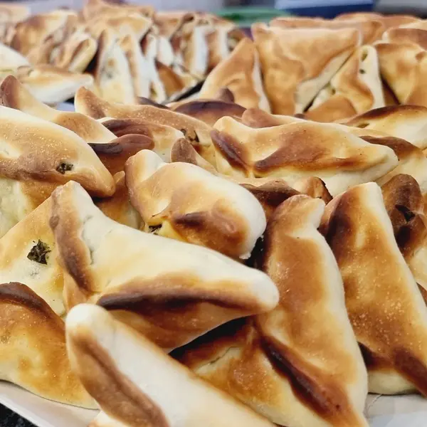 qalaa - Dozen spinach / دزينه سبانخ