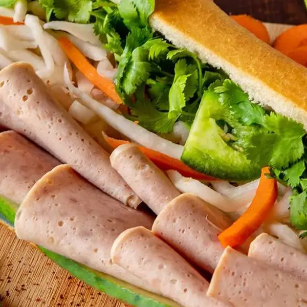 quan-cheers - BÁNH MÌ PATÉ CHẢ LỤA (PATÉ, PORK HAM)
