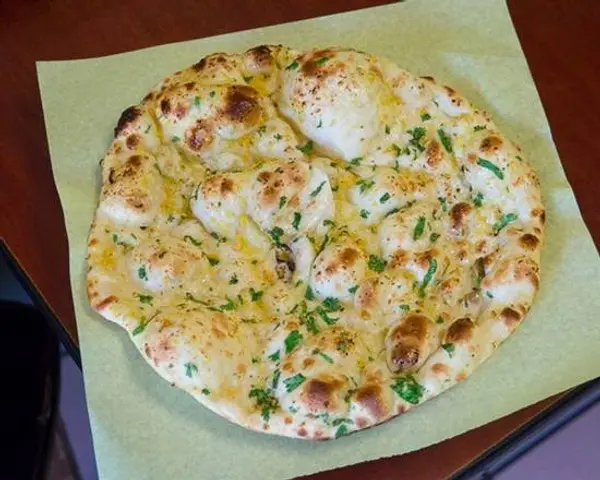 raavi - Garlic Naan