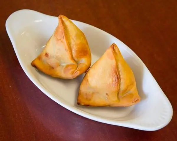 raavi - Samosa (Vegetarian)