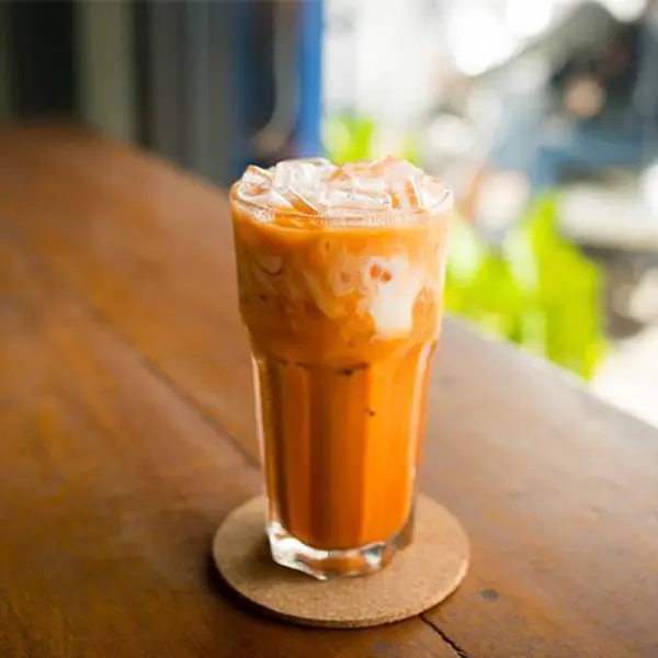 rancho-cordova-donuts - Thai Iced Tea