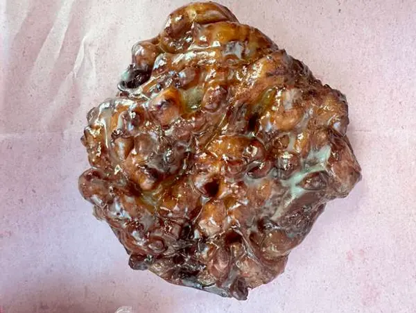 rancho-cordova-donuts - Apple Fritter