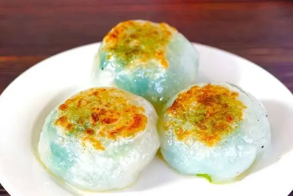 red-a-dim-sum - Pan Fried Shrimp & Chive Dumpling (4 pcs) (香煎韭菜果)