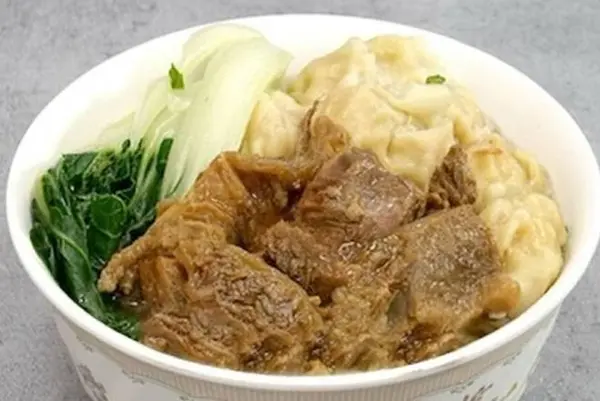 red-a-dim-sum - Beef Stew Wonton Soup (牛腩雲吞)