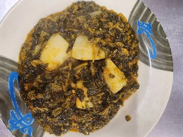 red-chilli - Saag Aloo ( Dairy )