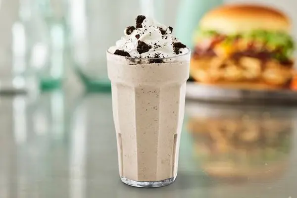 red-robin-gourmet-burgers - Kids OREO® Cookie Magic Milkshake