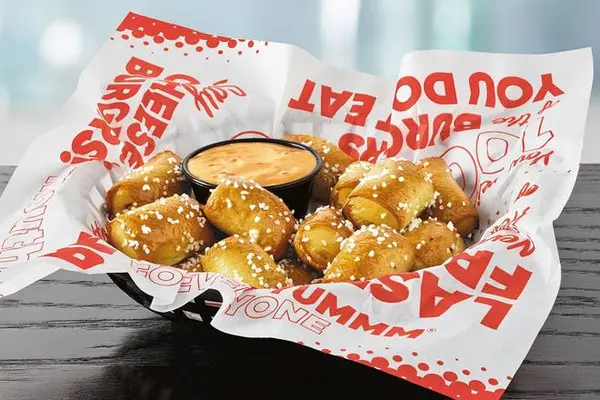 red-robin-gourmet-burgers - Pretzel Bites