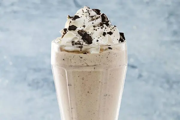 red-robin-gourmet-burgers - OREO® Cookie Magic Milkshake