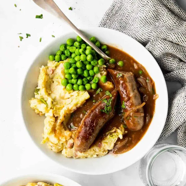 rejoyce - Bangers & Mash with Peas and Homemade Gravy