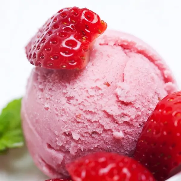 relaxx-lounge - Eine Kugel Erdbeereis