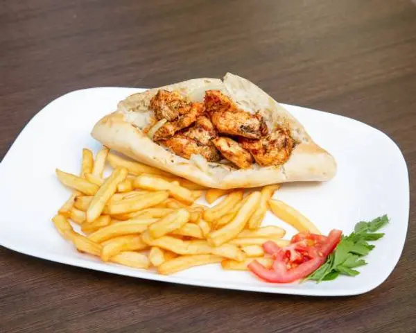 restaurant-beyti-villejuif - Sandwich Brochette Poulet.