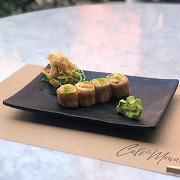 restaurant-cafe-monaco - Salmon Twist