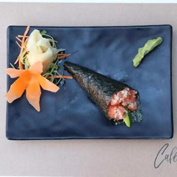 restaurant-cafe-monaco - Salmon-Temaki