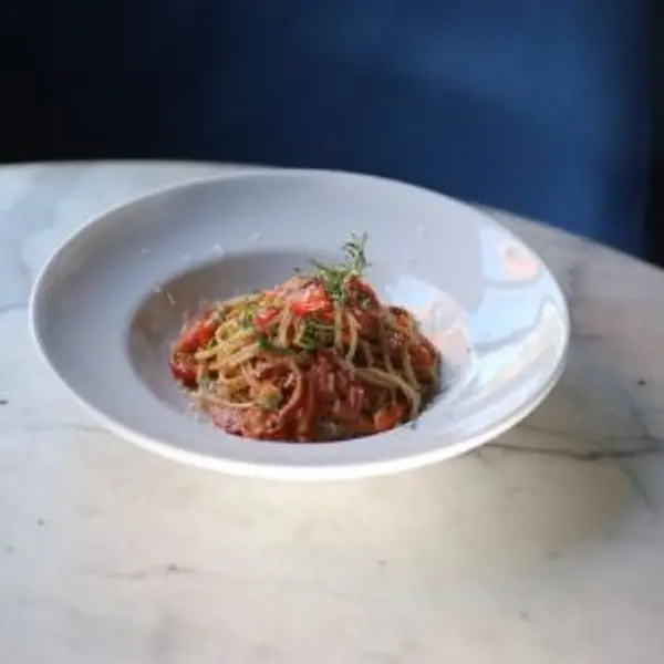 restaurant-cafe-monaco - Spaghetti  Pomodoro Mix Tomato