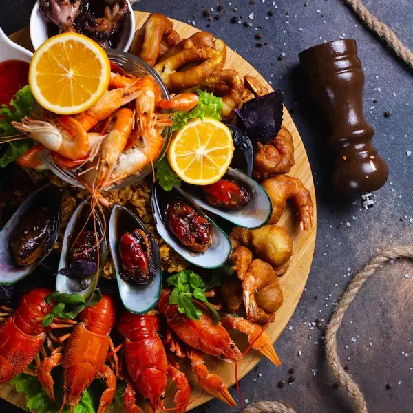 restaurant-le-terminus - 𝐒𝐲𝐦𝐩𝐡𝐨𝐧𝐢𝐞 𝐟𝐫𝐮𝐢𝐭𝐬 𝐝𝐞 𝐌𝐞𝐫