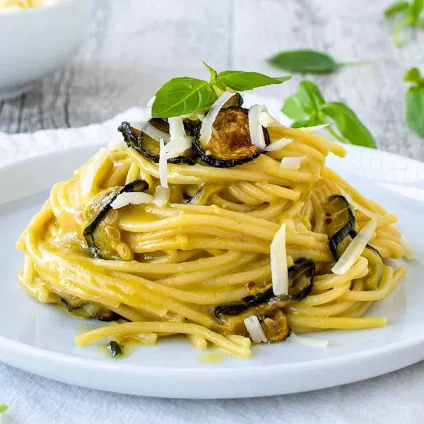 restaurant-le-terminus - 𝐒𝐩𝐚𝐠𝐡𝐞𝐭𝐭𝐢 𝐀𝐥𝐥𝐚 𝐍𝐞𝐫𝐚𝐧𝐨