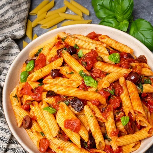 restaurant-le-terminus - 𝐏𝐞𝐧𝐧𝐞 𝐚𝐥𝐥𝐚 𝐏𝐮𝐭𝐭𝐚𝐧𝐞𝐬𝐜𝐚