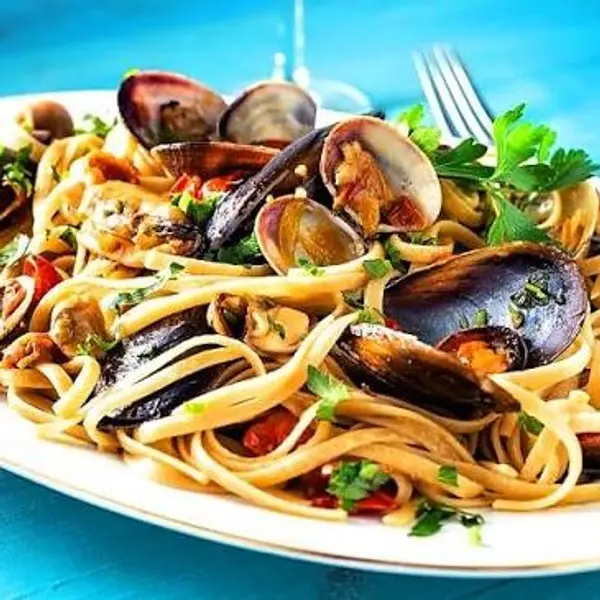 restaurant-le-terminus - 𝐋𝐢𝐧𝐠𝐮𝐢𝐧𝐞 𝐚𝐥𝐥𝐨 𝐬𝐜𝐨𝐠𝐥𝐢𝐨