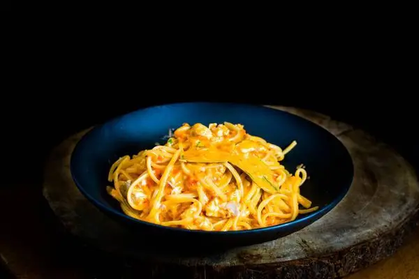 restaurant-linte-caffe - Linguine au bar et sauce rose flambées au cognac