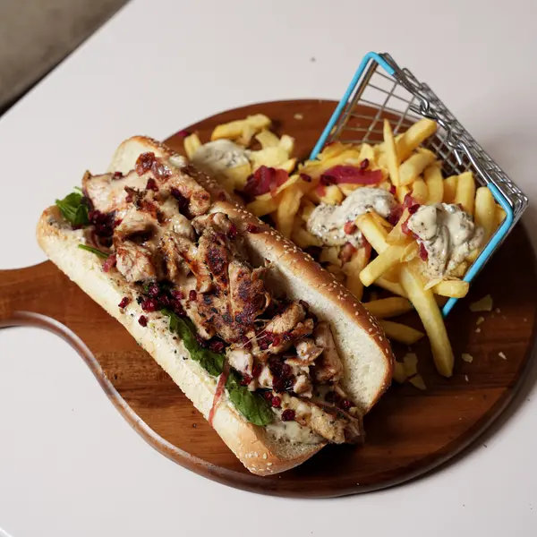 resto-stnicolas - Truffle Chicken Sandwich - ترافل تشيكن ساندويش