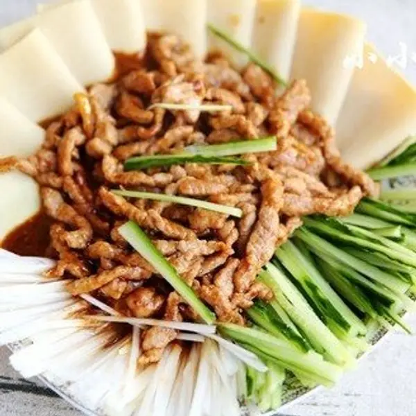 ristorante-dufu - Straccetti di maiale alla salsa pechinese 京酱肉丝