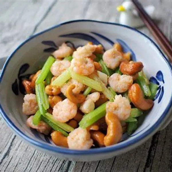 ristorante-dufu - Gamberi saltati con sedano e anacardi 腰果西芹炒虾仁