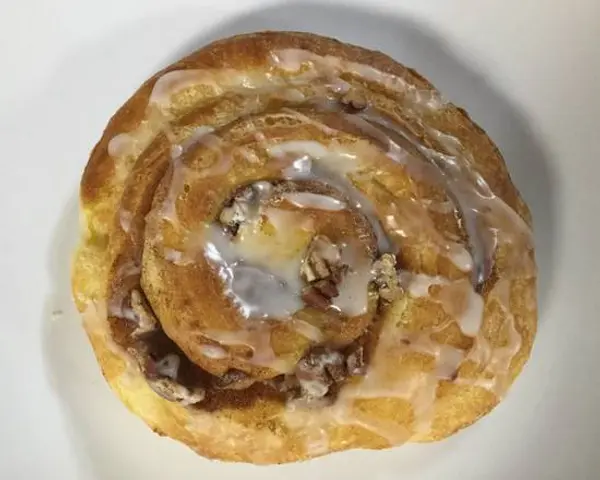 royal-pin-donuts - Pecan Danish