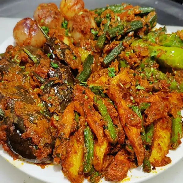 sabrus-restaurant - Veg Tawa